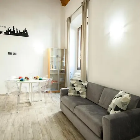 Mamo - Sunrise Apartman Firenze
