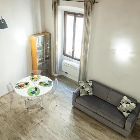 Mamo - Sunrise Apartman *