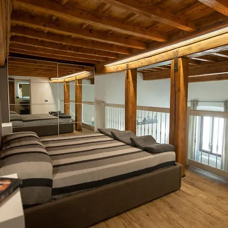 Mamo - Sunrise Apartament