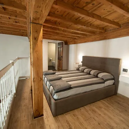 Mamo - Sunrise Apartament *